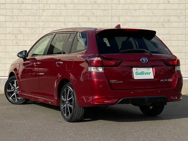 トヨタ カローラ フィールダー ハイブリッドG ダブルバイビー 岐阜県 2018(平30)年 5.1万km センシュアルレッドマイカ ワンオーナー/純正SDナビ(NSZT-W66T)/フルセグTV/Bluetooth/CD/DVD/トヨタセーフティセンス/・プリクラッシュセーフティシステム/・レーンディパーチャーアラート/・オートマチックハイビーム/・先行車発進告知機能/クルーズコントロール/クリアランスソナー/純正ドライブレコーダー(DRT-H66A)/バックカメラ/ハーフレザーシート/オートライト/LEDヘッドライト/純正１６インチＡＷ/純正フロアマット/スペアキー/スマートキー