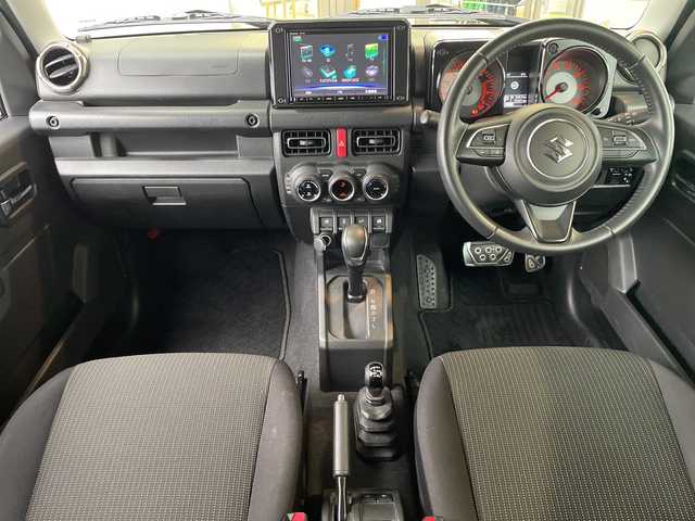 スズキ ジムニー XC 兵庫県 2018(平30)年 5.3万km ブルーイッシュブラックパール3 SDナビ/(CD、DVD、BT)/バックカメラ/LEDヘッドランプ /クルーズコントロールシステム/プッシュスタート/ETC/ステアリングオーディオスイッチ/ヒーテッドドアミラー/革巻きステアリング