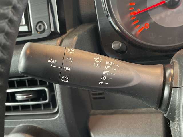 スズキ ジムニー XC 兵庫県 2018(平30)年 5.3万km ブルーイッシュブラックパール3 SDナビ/(CD、DVD、BT)/バックカメラ/LEDヘッドランプ /クルーズコントロールシステム/プッシュスタート/ETC/ステアリングオーディオスイッチ/ヒーテッドドアミラー/革巻きステアリング