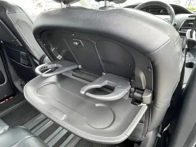 日産 セレナ ハイウェイスター 群馬県 2017(平29)年 5.1万km マルーンレッド 2トーン 〇純正9インチナビ/〇フルセグTV/〇バックカメラ/○フリップダウンモニター/〇アラウンドビューモニター/〇ビルトインETC/〇ドライブレコーダー/〇パワースライドドア（両側）/○セーフティパックB/○プロパイロット/〇インテリジェントエマージェンシーブレーキ/〇クルーズコントロール/〇LEDヘッドランプ/〇オートライト/〇純正16インチアルミ/〇革巻きステアリング/〇オートエアコン/〇インテリジェントキー/〇禁煙車