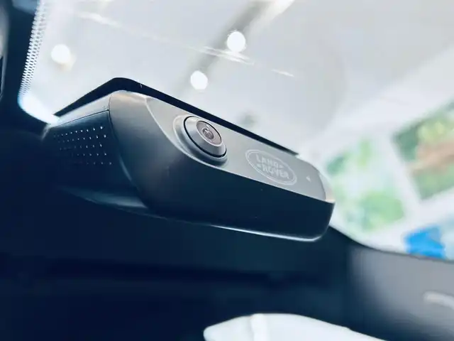 ランドローバー レンジローバーイヴォーク Rダイナミック SE 大阪府 2021(令3)年 1.9万km サントリーニブラック ワンオーナー/HUD/黒革/パワーシート/シートヒーター/Dシートメモリ/ステアリングヒーター/ACC/純正ナビ/360度カメラ/applecarplay/ブラインドスポット/純正21インチAW/LEDヘッドライト/電動リアゲート/ETC/ドラレコ/デジタルインナーミラー