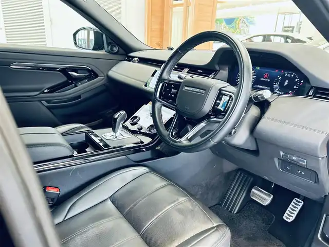 ランドローバー レンジローバーイヴォーク Rダイナミック SE 大阪府 2021(令3)年 1.9万km サントリーニブラック ワンオーナー/HUD/黒革/パワーシート/シートヒーター/Dシートメモリ/ステアリングヒーター/ACC/純正ナビ/360度カメラ/applecarplay/ブラインドスポット/純正21インチAW/LEDヘッドライト/電動リアゲート/ETC/ドラレコ/デジタルインナーミラー