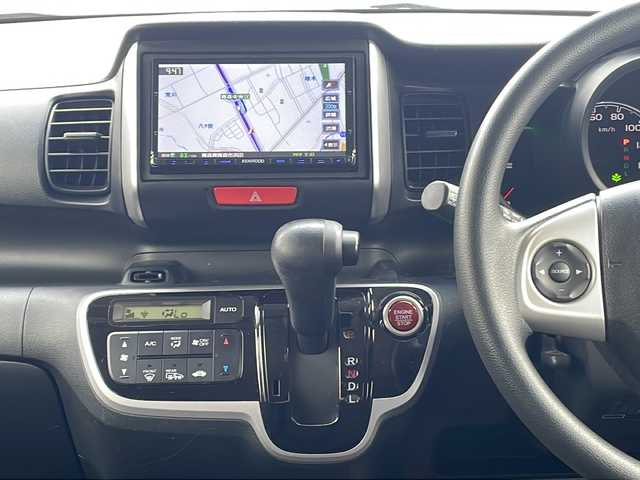 ホンダ Ｎ ＢＯＸ G Lパッケージ 青森県 2014(平26)年 5.6万km プレミアムホワイトパール ・4WD/・社外ナビ（MV-X701）/・フルセグ/・バックカメラ/・CD/DVD/SD/AV-IN/Bluetooth/・プッシュスタート/・スマートキー/・横滑り防止/・アイドリングストップ/・片側パワースライドドア/・ETC/・電動ミラー/・純正フロアマット/・ドアバイザー/・取扱説明書