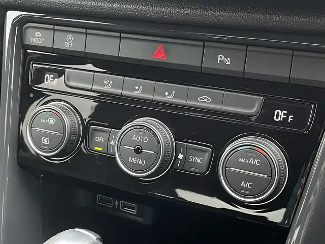 フォルクスワーゲン ＶＷ Ｔ－ロック TDI スポーツ 東京都 2020(令2)年 3.7万km ディープブラックパールエフェクト