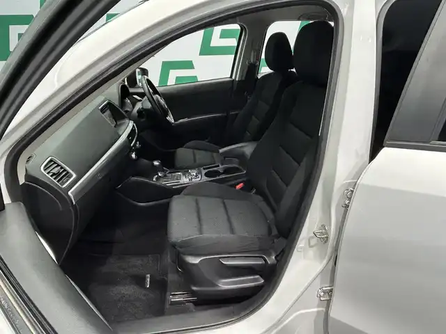 マツダ ＣＸ－５ XD プロアクティブ 鹿児島県 2016(平28)年 6.8万km クリスタルホワイトパールマイカ 純正コネクトナビ　/バックカメラ　/プッシュスタート　/純正ＬＥＤヘッドライト　/オートライト　/リアコーナーセンサー　/レーンキープアシスト　/オートクルーズコントロール　/衝突軽減ブレーキ
