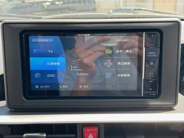 トヨタ ライズ G 青森県 2022(令4)年 0.6万km シャイニングホワイトパール ワンオーナー/寒冷地仕様/Carozzeria楽ナビ（フルセグTV、BlueTooth、HDMI接続、DISC)/バックカメラ/純正エンジンスターター/シートヒーター(D＋N席）/前後ドラレコ（ZDR016)/純正フロアマット/ドアバイザー/195/65/R16 ブリザックタイヤ＋社外ホイール4本車載