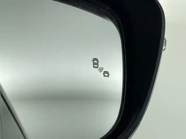 日産 セレナ ハイウェイスター V 群馬県 2022(令4)年 4.8万km ブリリアントホワイトパール 純正ＳＤナビ　アラウンドビューモニター　両側パワスラ　エマージェンシーブレーキ　プロパイロット　スマートルームミラー　ＥＴＣ　　ドラレコ　禁煙車