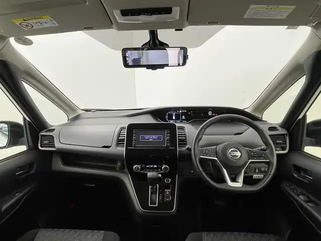日産 セレナ ハイウェイスター V 群馬県 2022(令4)年 4.8万km ブリリアントホワイトパール 純正ＳＤナビ　アラウンドビューモニター　両側パワスラ　エマージェンシーブレーキ　プロパイロット　スマートルームミラー　ＥＴＣ　　ドラレコ　禁煙車