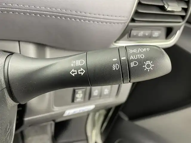 日産 セレナ ハイウェイスター V 群馬県 2022(令4)年 4.8万km ブリリアントホワイトパール 純正ＳＤナビ　アラウンドビューモニター　両側パワスラ　エマージェンシーブレーキ　プロパイロット　スマートルームミラー　ＥＴＣ　　ドラレコ　禁煙車