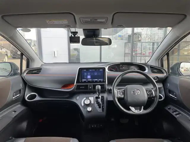 トヨタ シエンタ G クエロ 千葉県 2018(平30)年 3.9万km ブラックマイカ モデリスタエアロ/純正9インチSDナビ/(AM/FM/フルセグTV/Bluetooth)/全方位カメラ/衝突被害軽減システム/車線逸脱警報/フリップダウンモニター/ハーフレザーシート/両側パワースライドドア/横滑り防止装置/ETC/ドライブレコーダー/アイドリングストップ/LEDヘッドライト/フォグランプ/オートライト/ウィンカーミラー/社外15インチAW/シートヒーター/スマートキー/フロアマット/ドアバイザー/スペアキー/取扱説明書/保証書