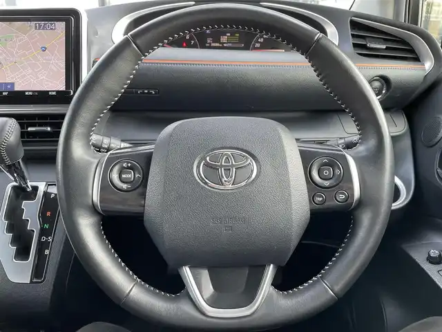 トヨタ シエンタ G クエロ 千葉県 2018(平30)年 3.9万km ブラックマイカ モデリスタエアロ/純正9インチSDナビ/(AM/FM/フルセグTV/Bluetooth)/全方位カメラ/衝突被害軽減システム/車線逸脱警報/フリップダウンモニター/ハーフレザーシート/両側パワースライドドア/横滑り防止装置/ETC/ドライブレコーダー/アイドリングストップ/LEDヘッドライト/フォグランプ/オートライト/ウィンカーミラー/社外15インチAW/シートヒーター/スマートキー/フロアマット/ドアバイザー/スペアキー/取扱説明書/保証書
