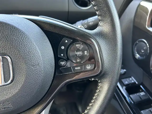 ホンダ Ｎ ＢＯＸ カスタム G L ターボ ホンダセンシング 静岡県 2018(平30)年 3.2万km プレミアムグラマラスブロンズP 純正8インチナビ/　（フルセグTV/Bluetooth/DVD/CD）/ホンダセンシング/衝突軽減ブレーキ/レーダークルーズコントロール/横滑り防止装置/バックカメラ/両側パワースライドドア/ハーフレザー/ビルトインETC/前方ナビ連動ドライブレコーダー/プッシュスタート/スマートキー/オートマチックハイビーム/オートライト/LEDヘッドライト/純正フロアマット/純正15インチアルミホイール/保証書/取扱説明書