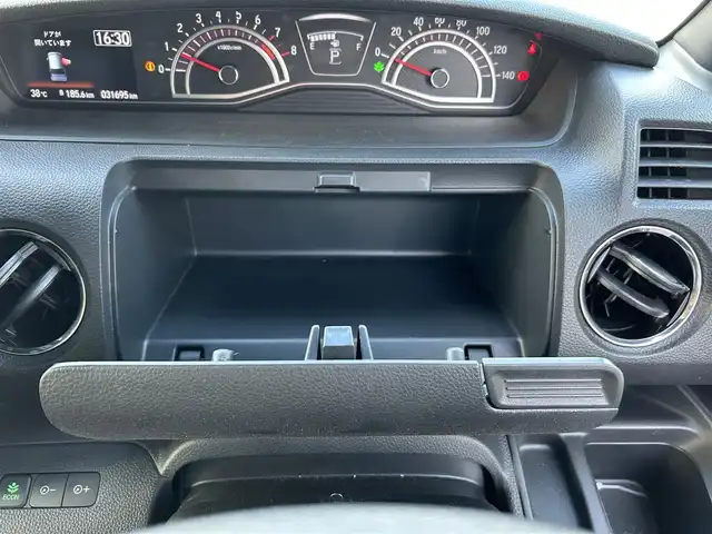 ホンダ Ｎ ＢＯＸ カスタム G L ターボ ホンダセンシング 静岡県 2018(平30)年 3.2万km プレミアムグラマラスブロンズP 純正8インチナビ/　（フルセグTV/Bluetooth/DVD/CD）/ホンダセンシング/衝突軽減ブレーキ/レーダークルーズコントロール/横滑り防止装置/バックカメラ/両側パワースライドドア/ハーフレザー/ビルトインETC/前方ナビ連動ドライブレコーダー/プッシュスタート/スマートキー/オートマチックハイビーム/オートライト/LEDヘッドライト/純正フロアマット/純正15インチアルミホイール/保証書/取扱説明書