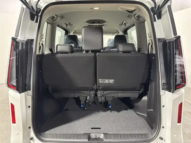 日産 セレナ e－パワー ハイウェイスター V 大阪府 2025(令7)年 0.1千km プリズムホワイト 登録済未使用車 ProPILOT 純正12.3incナビTV 360カメラ 後席モニター デジタルインナーミラー ETC2.0 ハーフレザー 衝突軽減 レーダーC BSM クリアランスソナー ワイヤレス充電