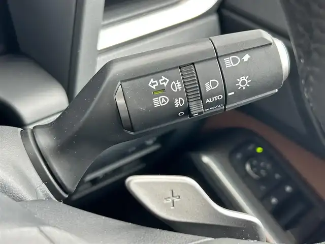 レクサス ＧＸ 550 バージョンL 愛知県 2025(令7)年 0.2万km ソニッククォーツ パノラマルーフ/マークレビンソンサウンドシステム/デジタルインナーミラー /クールBOX/純正14インチコネクティッドナビ/フルセグTV/BT/HDMI/パノラミックビューモニター/ビルトイン2.0ETC/純正22インチAW/オートステップ/レクサスチームメイト/レクサスセーフティシステム＋/ブラインドスポットモニター/ヘッドアップディスプレイ/レーダークルーズコントロール/パワーバックドア/ブラウンレザーシート/前席パワーシート（D席メモリー付き）/前席シートヒーター/エアシート/ハンドルヒーター /取説、保証書/スペアキー