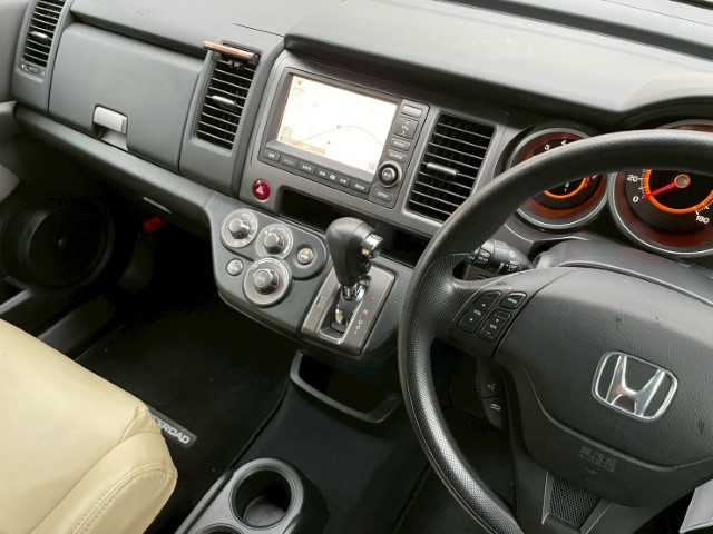 ホンダ クロスロード 18X 岩手県 2008(平20)年 6.2万km ナイトホークブラックパール VSA/純正HDDナビ/スペアキー/バックカメラ/純正スチール/シートカバー/ETC/ワイパーデアイサー