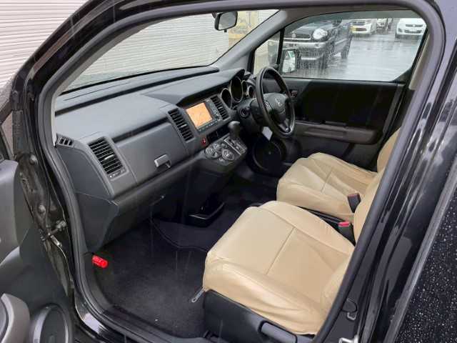 ホンダ クロスロード 18X 岩手県 2008(平20)年 6.2万km ナイトホークブラックパール VSA/純正HDDナビ/スペアキー/バックカメラ/純正スチール/シートカバー/ETC/ワイパーデアイサー