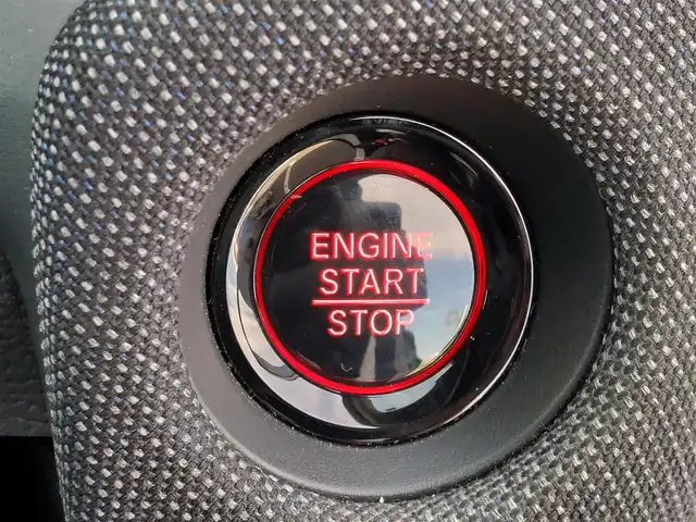 ホンダ フリード AIR EX 東京都 2024(令6)年 1.3万km プラチナホワイトパール Honda SENSING/・衝突軽減ブレーキ/・誤発進抑制機能/・歩行者事故低減ステアリング/・路外逸脱抑制機能/・アダプティブクルーズコントロール/・車線維持支援システム/・先行車発進お知らせ機能/・標識認識機能/・ブラインドスポットインフォメーション/プッシュスタート/純正9インチナビ/フルセグTV/バックカメラ/ビルトインETC/前後ドライブレコーダー/両側パワースライドドア/ハーフレザーシート/シートヒーター/後席ロールサンシェード/LEDヘッドライト/スマートキー/純正15インチアルミホイール