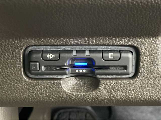 ホンダ Ｎ ＷＧＮ L 千葉県 2022(令4)年 2.4万km フレームレッド 純正8インチナビ/CD DVD フルセグTV BT AppleCarPlay/ホンダセンシング/衝突軽減ブレーキ/レーダークルーズコントロール/レーンキープアシスト/クリアランスソナー/先行車発進お知らせ機能/標識認識機能/電動パーキングブレーキ/前席シートヒーター/前後ドライブレコーダー/ETC/オートライト/LEDヘッドライト/純正フロアマット/スマートキー/プッシュスタート