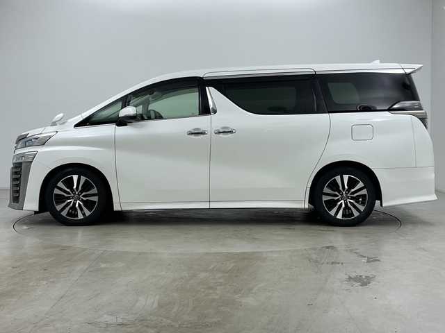 トヨタ ヴェルファイア ZG 道央・札幌 2018(平30)年 4.2万km ホワイトパールクリスタルシャイン ・4WD/・寒冷地仕様/・ワンオーナー/・純正ナビ&CD&DVD&SD&BT&フルセグ/・純正フリップダウンモニター/・電動リアゲート/・両側パワースライドドア/・トヨタセーフティセンス/・レーダークルーズコントロール/・ステアリングヒーター/・前席シートヒーター/・前席ベンチレーション/・前席パワーシート/・純正デジタルインナーミラー/・TVキャンセラー/・LEDヘッドライト/・バックフォグ/・ダウンサス