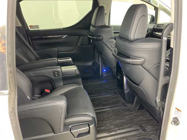 トヨタ ヴェルファイア ZG 道央・札幌 2018(平30)年 4.2万km ホワイトパールクリスタルシャイン ・4WD/・寒冷地仕様/・ワンオーナー/・純正ナビ&CD&DVD&SD&BT&フルセグ/・純正フリップダウンモニター/・電動リアゲート/・両側パワースライドドア/・トヨタセーフティセンス/・レーダークルーズコントロール/・ステアリングヒーター/・前席シートヒーター/・前席ベンチレーション/・前席パワーシート/・純正デジタルインナーミラー/・TVキャンセラー/・LEDヘッドライト/・バックフォグ/・ダウンサス