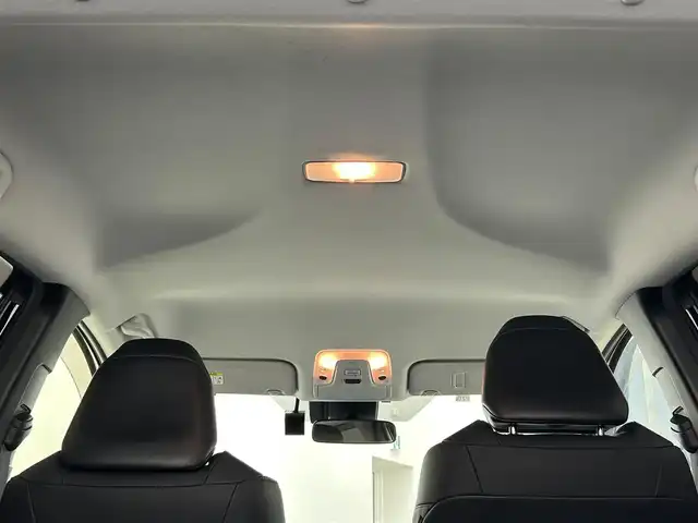 トヨタ プリウス S ツーリングセレクション 群馬県 2020(令2)年 9.5万km アティチュードブラックマイカ 純正９インチナビ　バックカメラ　レーダークルーズコントロール　ＬＥＤ　ＡＨＢ　シートヒーター　純正１７インチＡＷ　ステアリングリモコン　ドライブレコーダー　ＥＴＣ　スマートキー　クリアランスソナー