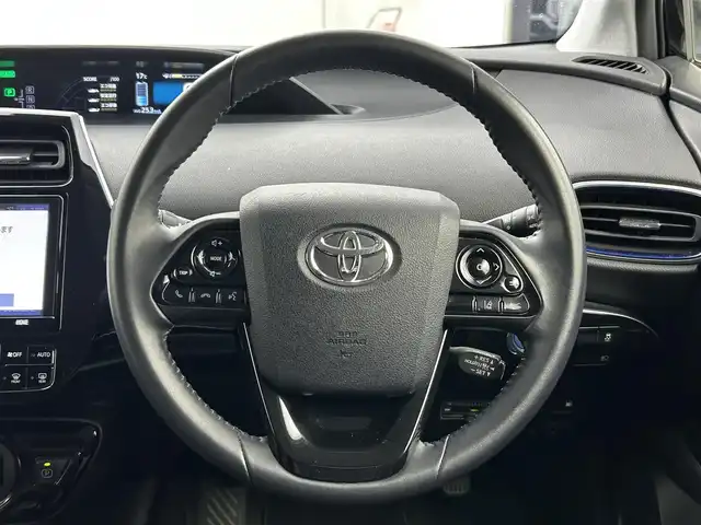 トヨタ プリウス S ツーリングセレクション 群馬県 2020(令2)年 9.5万km アティチュードブラックマイカ 純正９インチナビ　バックカメラ　レーダークルーズコントロール　ＬＥＤ　ＡＨＢ　シートヒーター　純正１７インチＡＷ　ステアリングリモコン　ドライブレコーダー　ＥＴＣ　スマートキー　クリアランスソナー