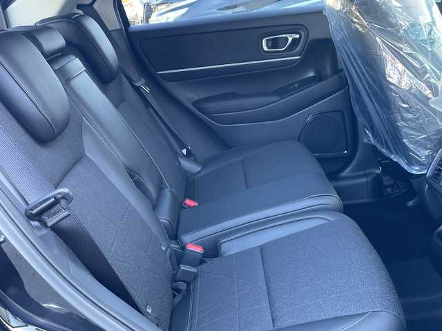 ホンダ ヴェゼル ハイブリッド e:HEV Z 石川県 2025(令7)年 0.1千km 黒 登録済未使用車　純正９型ナビ　フルセグＴＶ　バックカメラ　ＬＥＤヘッドライト　ＥＴＣ２．０　純正アルミ　パワーバックドア　ホンダセンシング　シートヒーター　レーダークルーズ　ワイヤレス充電　保証書