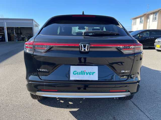 ホンダ ヴェゼル ハイブリッド e:HEV Z 石川県 2025(令7)年 0.1千km 黒 登録済未使用車　純正９型ナビ　フルセグＴＶ　バックカメラ　ＬＥＤヘッドライト　ＥＴＣ２．０　純正アルミ　パワーバックドア　ホンダセンシング　シートヒーター　レーダークルーズ　ワイヤレス充電　保証書