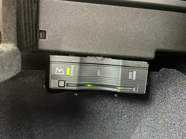 メルセデス・ベンツ Ｂ１８０ AMGライン 静岡県 2019(令1)年 3.7万km コスモスブラック フルモデルチェンジ/レーダーSFT・パッケージ/ナビゲーション・パッケージ/ACC/LKA/BSM/MBUX/AppleCarPlay/androidauto対応/パワーシート/シートヒーター/パワーバックドア/純正ドライブレコーダー/ETC2.0