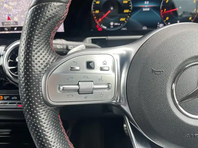 メルセデス・ベンツ Ｂ１８０ AMGライン 静岡県 2019(令1)年 3.7万km コスモスブラック フルモデルチェンジ/レーダーSFT・パッケージ/ナビゲーション・パッケージ/ACC/LKA/BSM/MBUX/AppleCarPlay/androidauto対応/パワーシート/シートヒーター/パワーバックドア/純正ドライブレコーダー/ETC2.0