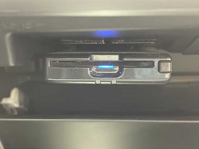 スバル ＸＶ ハイブリッド 2．0e－S アイサイト 千葉県 2021(令3)年 3.8万km クリスタルブラックシリカ 衝突軽減ブレーキ/レーンキープアシスト/レーダークルーズコントロール/バックカメラ/純正SDナビ/（フルセグ/Bluetooth/CD/DVD/FM/AM）/ETC/ドライブレコーダー（前のみ）/ブラインドスポットモニター/LEDヘッドライト/電動格納ミラー/W＋サイドエアバッグ