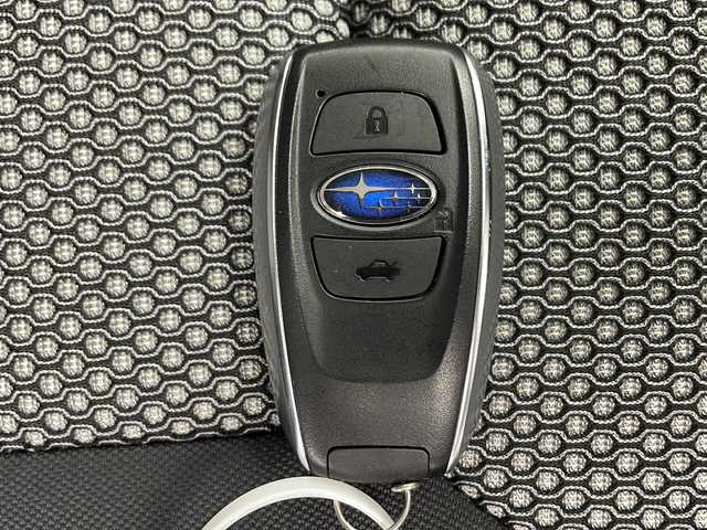 スバル ＸＶ ハイブリッド 2．0e－S アイサイト 千葉県 2021(令3)年 3.8万km クリスタルブラックシリカ 衝突軽減ブレーキ/レーンキープアシスト/レーダークルーズコントロール/バックカメラ/純正SDナビ/（フルセグ/Bluetooth/CD/DVD/FM/AM）/ETC/ドライブレコーダー（前のみ）/ブラインドスポットモニター/LEDヘッドライト/電動格納ミラー/W＋サイドエアバッグ