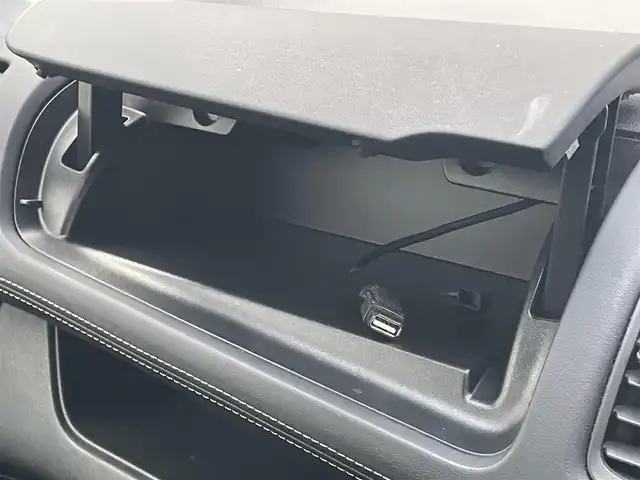 日産 セレナ ハイウェイスター プロパイロットED 埼玉県 2016(平28)年 12.9万km アズライトブルー (株)IDOMが運営する【じしゃロン川越店】の自社ローン対象車両になります。こちらは現金ご利用時の価格です。自社ローンご希望の方は別途その旨お申付け下さい。/純正メモリーナビ　MM516D-L/フルセグ/Bluetooth/CD/DVD/AM/FM/バックカメラ/後席モニター/両側パワースライドドア/ハンズフリースライドドア/プロパイロット/衝突軽減ブレーキ/レーンキープアシスト/ブレーキホールド/コーナーセンサー/ビルトインETC/純正１６インチアルミホイール/リアエアコン/ステアリングリモコン/ウインカーミラー/ガラスハッチ/シートバックテーブル/ロールシェード/電子パーキング/LEDオートライト/スペアキー/