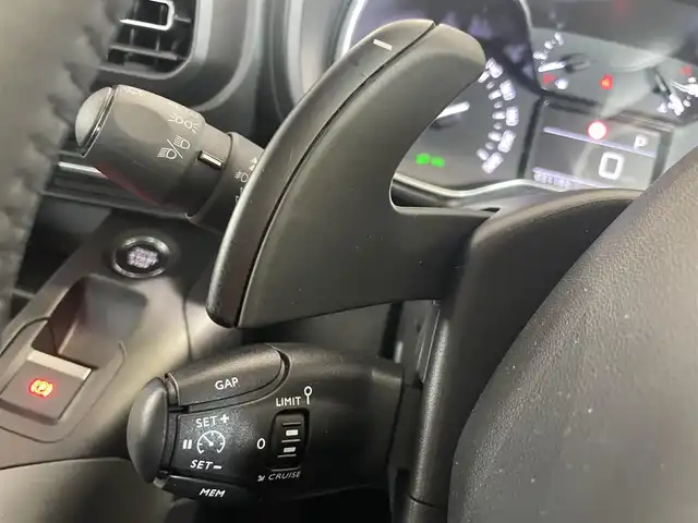 シトロエン シトロエン ベルランゴ シャイン 静岡県 2021(令3)年 3.2万km ブランバンキーズ マルチＰルーフ　/ＣａｒＰｌａｙ対応　/Ｆ／Ｓ／Ｒバックソナー　/ＬＫＡ　/ＢＳＭ　/ＲＣＴＡ　/クルコン　/アクティブＳＦＴブレーキ　/スマートフォンワイヤレスチャージャー　/パドルシフト　/ホワイトアクセント入シート