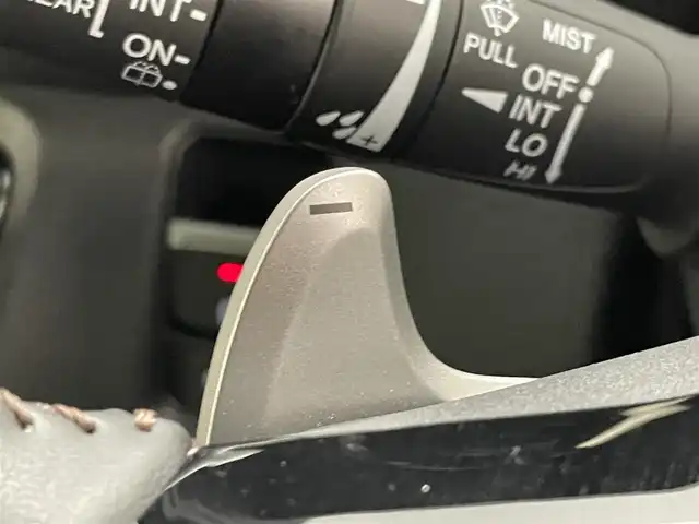 ホンダ Ｎ ＢＯＸ カスタム ターボ 愛知県 2024(令6)年 0.4万km クリスタルブラックパール 純正９型ナビ　シートヒーター　両側パワスラ　バックカメラ　フルセグＴＶ　追従クルコン　ＥＴＣ　ホンダセンシング　パドルシフト　黒ハーフレザー　コーナーセンサー　衝突軽減　ＬＥＤライト　ＵＳＢ接続　禁煙　オートハイビーム　車線逸脱　純正フロアマット　純正１５インチAW　プッシュスタート　スマートキー