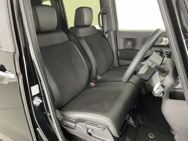 ホンダ Ｎ ＢＯＸ カスタム ターボ 愛知県 2024(令6)年 0.4万km クリスタルブラックパール 純正９型ナビ　シートヒーター　両側パワスラ　バックカメラ　フルセグＴＶ　追従クルコン　ＥＴＣ　ホンダセンシング　パドルシフト　黒ハーフレザー　コーナーセンサー　衝突軽減　ＬＥＤライト　ＵＳＢ接続　禁煙　オートハイビーム　車線逸脱　純正フロアマット　純正１５インチAW　プッシュスタート　スマートキー