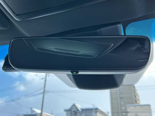 トヨタ クラウン ハイブリッド S Cパッケージ Four 道北・旭川 2019(令1)年 7.5万km プレシャスブラックパール /寒冷地仕様//4WD//禁煙車//純正ナビ/CD/DVD/SD/BT/USB/AUX/フルセグ//バックカメラ//レザーシート//シートヒーター//エアシート//前席パワーシート//トヨタセーフティセンス/PCS/BSM/RCTA//ドライブレコーダー//ミラーヒーター//フロントデアイサー//ハンドルヒーター//革巻きステアリング//ステアリングスイッチ//ビルトインETC2.0//パドルシフト//オートライト//LEDヘッドライト//フォグランプ//純正エンジンスターター//AC100V//ミラーウィンカー//保証書