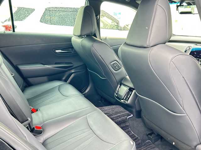 トヨタ クラウン ハイブリッド S Cパッケージ Four 道北・旭川 2019(令1)年 7.5万km プレシャスブラックパール /寒冷地仕様//4WD//禁煙車//純正ナビ/CD/DVD/SD/BT/USB/AUX/フルセグ//バックカメラ//レザーシート//シートヒーター//エアシート//前席パワーシート//トヨタセーフティセンス/PCS/BSM/RCTA//ドライブレコーダー//ミラーヒーター//フロントデアイサー//ハンドルヒーター//革巻きステアリング//ステアリングスイッチ//ビルトインETC2.0//パドルシフト//オートライト//LEDヘッドライト//フォグランプ//純正エンジンスターター//AC100V//ミラーウィンカー//保証書