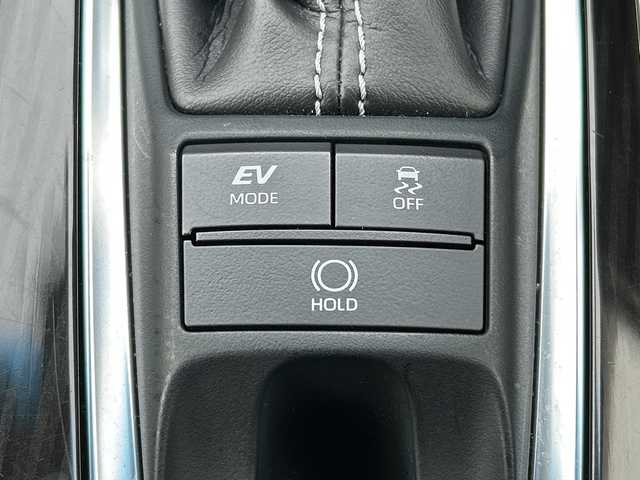 トヨタ クラウン ハイブリッド S Cパッケージ Four 道北・旭川 2019(令1)年 7.5万km プレシャスブラックパール /寒冷地仕様//4WD//禁煙車//純正ナビ/CD/DVD/SD/BT/USB/AUX/フルセグ//バックカメラ//レザーシート//シートヒーター//エアシート//前席パワーシート//トヨタセーフティセンス/PCS/BSM/RCTA//ドライブレコーダー//ミラーヒーター//フロントデアイサー//ハンドルヒーター//革巻きステアリング//ステアリングスイッチ//ビルトインETC2.0//パドルシフト//オートライト//LEDヘッドライト//フォグランプ//純正エンジンスターター//AC100V//ミラーウィンカー//保証書