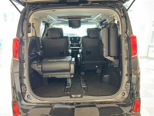 トヨタ アルファード S Cパッケージ 岐阜県 2022(令4)年 2.1万km ブラック サンルーフ/フリップダウンモニター/レーダークルーズコントロール/バックカメラ/ETC/両側パワースライドドア/パワーバックドア/フルセグテレビ/Bluetooth/パワーシート/メモリーシート/レーンアシスト/コーナーセンサー/革シート/シートヒーター/ベンチレーション/オットマン/純正アルミ18インチ/コーナーセンサー/ステアリングヒーター/プッシュスタート