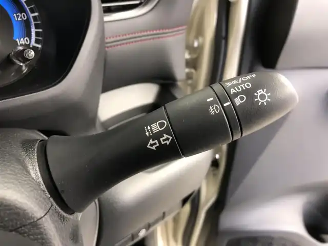 日産 ルークス HWS Gターボ プロパイロットED 愛知県 2024(令6)年 0.3万km フローズンバニラパール 日産純正9インチオリジナルナビゲーション/　　・CD/DVD/BT/フルセグ/アラウンドビューモニター/デジタルインナーミラー/ドライブレコーダー/ステアリングリモコン/ハンドルヒーター/シートヒーター/プロパイロット/　　・レーダークルーズコントロール/　　・レーンキープアシスト/両側パワースライドドア/ベンチシート/フルフラットシート/エアバック/　　・運転席/助手席/サイド/カーテン/後席サンシェード/スマートキー/スペアキー