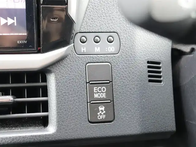 トヨタ ヴォクシー ZS 煌Ⅱ 福島県 2017(平29)年 10.7万km ホワイトパールクリスタルシャイン  ワ ン オ ー ナ ー/ ４　W   D/ 社 外 ナ ビ・フ ル セ グ T V/ 社 外 バ ッ ク カ メ ラ/ E    T    C/ エ ン ジ ン ス タ ー タ ー/ ス マ ー ト キ ー/ 両 側 パ ワ ー ス ラ イ ド ド ア/ ト ヨ タ セ ー フ テ ィ/ 純 正 L E D ヘ ッ ド ラ イ ト/ 純 正 フ ォ グ ラ ン プ/ 純 正 ア ル ミ ホ イ ル/ ア イ ド リ ン グ ス ト ッ プ
