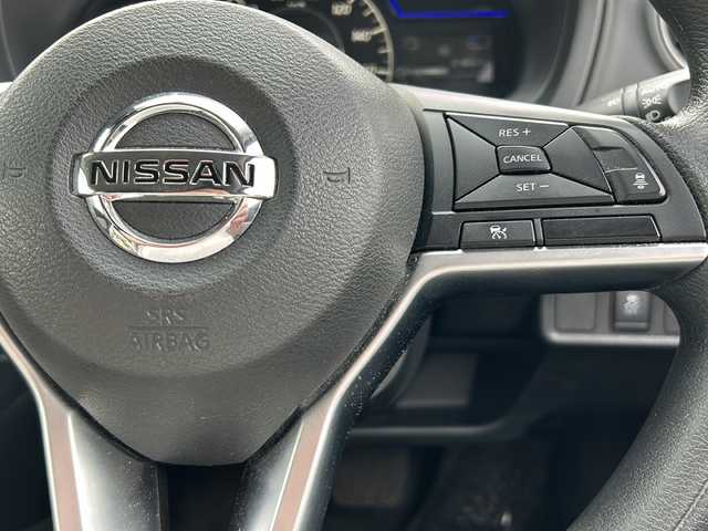 日産 ノート e－パワーX FOUR Vセレ 山形県 2020(令2)年 3.5万km ダークメタルグレー ４WD/レーダークルーズコントロール/スマートキー/ETC/社外ナビ/（AM/FM/Bluetooth）/HIDヘッドライト/社外フロアマット/フロントフォグ/ステアリングスイッチ/ドアバイザー/電動格納ミラー