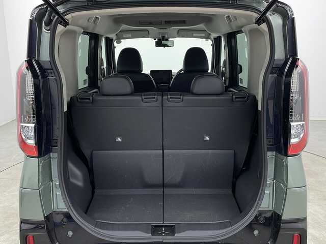 三菱 デリカミニ G プレミアム 新潟県 2024(令6)年 1.2万km 緑Ⅱ 4WD/社外SDナビ【AVIC-R6720】/(CD・DVD・フルセグ・BT・SD・iPod・AUX・FM・AM)/バックカメラ/全方位カメラ/プッシュスタート/ダウンヒルアシスト/両側パワースライドドア/ステアリングヒーター/シートヒーター/LEDヘッドライト/オートライト/ルーフレール/ステアリングスイッチ/社外フロアマット/電格ウィンカーミラー/保証書/取扱説明書
