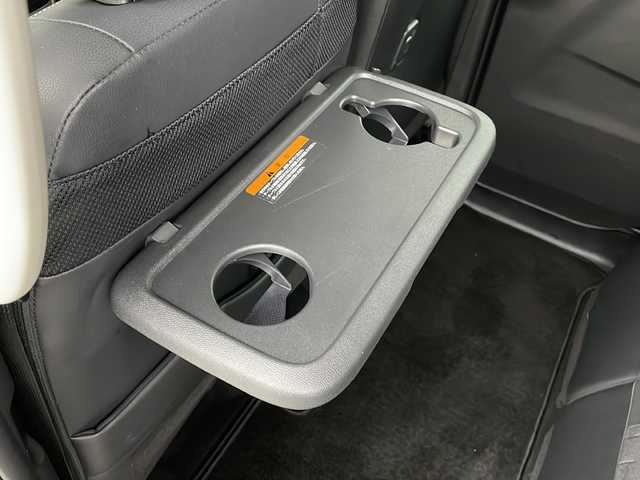 三菱 デリカミニ G プレミアム 新潟県 2024(令6)年 1.2万km 緑Ⅱ 4WD/社外SDナビ【AVIC-R6720】/(CD・DVD・フルセグ・BT・SD・iPod・AUX・FM・AM)/バックカメラ/全方位カメラ/プッシュスタート/ダウンヒルアシスト/両側パワースライドドア/ステアリングヒーター/シートヒーター/LEDヘッドライト/オートライト/ルーフレール/ステアリングスイッチ/社外フロアマット/電格ウィンカーミラー/保証書/取扱説明書