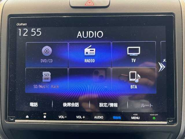 ホンダ フリード G ホンダセンシング 埼玉県 2020(令2)年 5.4万km プラチナホワイトパール ホンダセンシング/純正SDナビ/　　CD/DVD/BT/フルセグ/バックカメラ/両側パワースライドドア/レーダークルーズコントロール/LEDオートライト/ハーフレザーシート/シートヒーター/純正15インチアルミホイール/ステアリングスイッチ/アイドリングストップ/USBポート/ビルトインETC/禁煙車