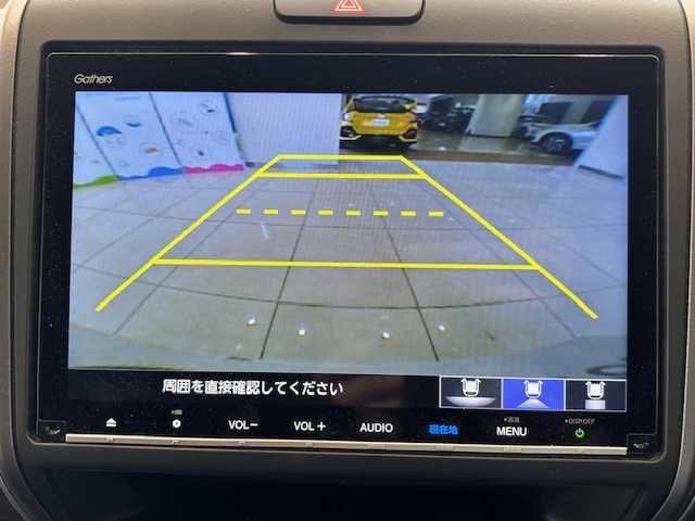 ホンダ フリード G ホンダセンシング 埼玉県 2020(令2)年 5.4万km プラチナホワイトパール ホンダセンシング/純正SDナビ/　　CD/DVD/BT/フルセグ/バックカメラ/両側パワースライドドア/レーダークルーズコントロール/LEDオートライト/ハーフレザーシート/シートヒーター/純正15インチアルミホイール/ステアリングスイッチ/アイドリングストップ/USBポート/ビルトインETC/禁煙車