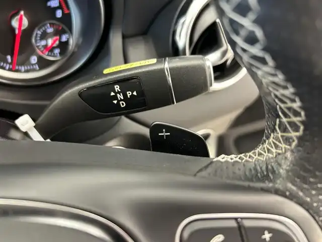 メルセデス・ベンツ ＧＬＡ２２０ 4マチック 岡山県 2018(平30)年 5.1万km ポーラホワイト メルセデス純正コマンドナビ/Ｒカメラ/ＥＳＰ/アクティブセーフティー/アテンションアシスト/ブラインドスポットアシスト/レーンキープアシスト/パワーテールゲート/フットオープナー/レザーシート/ＥＴＣ/ＰＤＣ/ＬＥＤヘッドライト/Ｂｌｕｅｔｏｏｔｈ/アップルカープレイ/アンドロイドオート/フルセグＴＶ/ＵＳＢ/純正18インチアルミ/シートヒーター