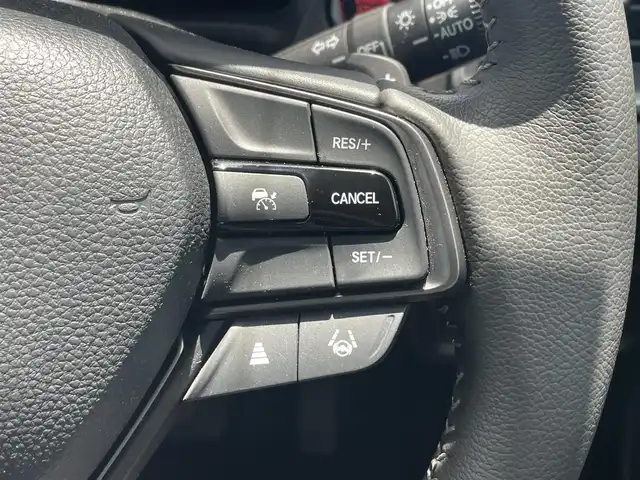ホンダ ＷＲ－Ｖ Z 滋賀県 2024(令6)年 0.3万km ブリリアントスポーティブルーメタリック2トーン ワンオーナー/9型ディスプレイオーディオ/・Bluetooth/フルセグ/バックカメラ/革巻きステアリング/ステアリングリモコン/パドルシフト/ETC/前後ドライブレコーダー/LEDヘッドライト/オートリトラミラー/シートリフター/ホンダセンシング/・車線維持支援システム（LKAS)/・アダプティブクルーズコントロール/・オートハイビーム/・衝突軽減ブレーキ（CMBS）/・踏み間違い衝突軽減システム/・路外逸脱抑制機能/・歩行者事故低減ステアリング/・先行車発進お知らせ機能/・標識認識機能/・パーキングセンサーシステム/スマートキー